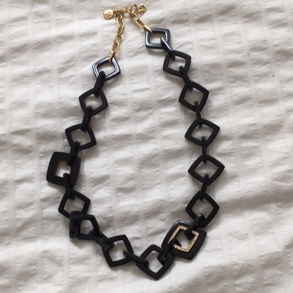 Tory Burch Black Resin necklace